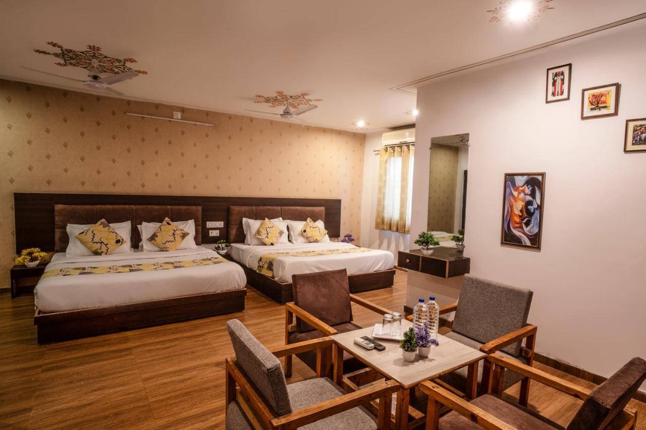Tripli Arunoday Palace Hotel Udaipur