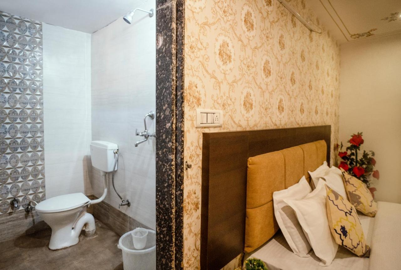 Hotel Tripli Arunoday Palace 3*